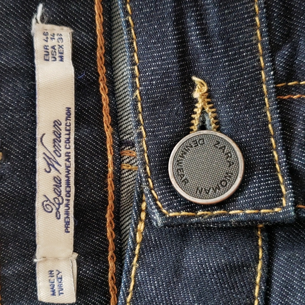 Zara Woman 14 Boot Cut Denim Jeans EUC - Picture 4 of 11